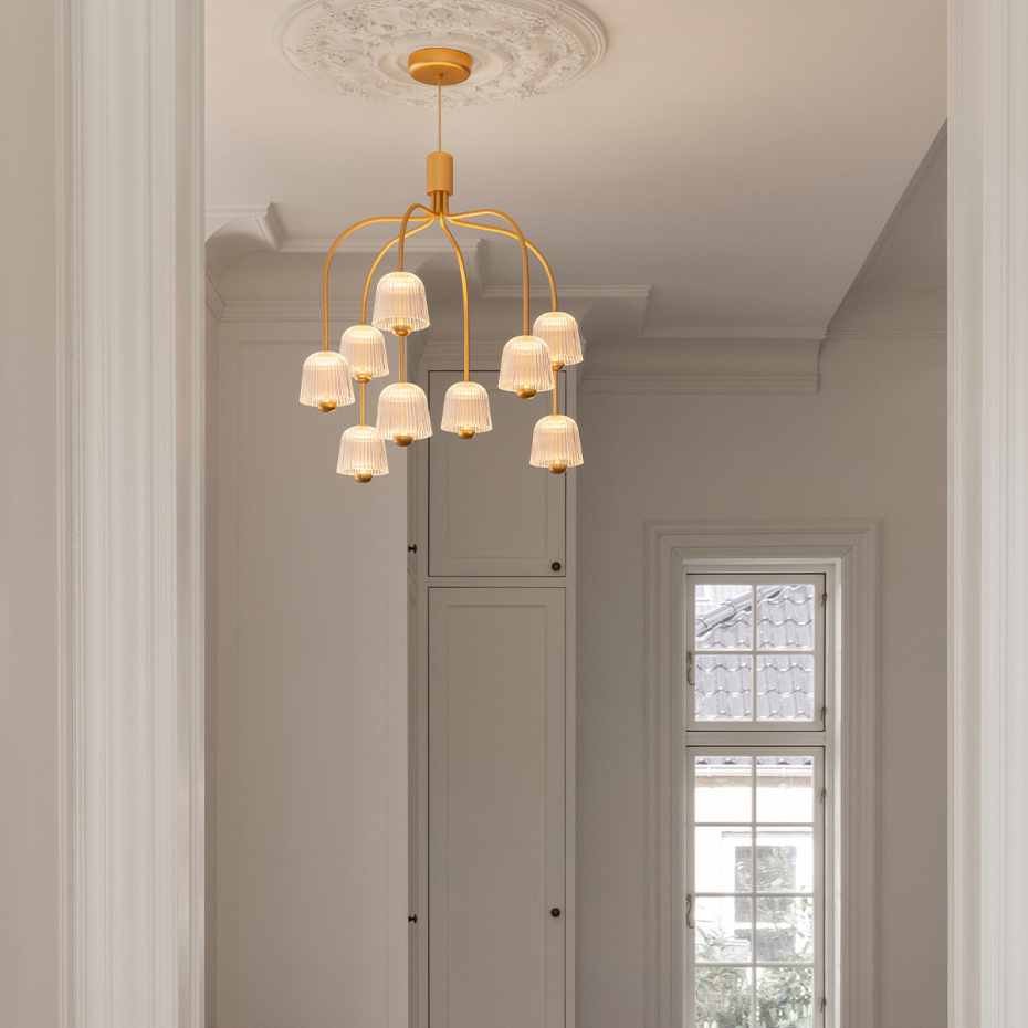 Asteea 9 Ljuskrona Satin Brass/Ripple Clear