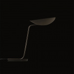 Plume 221 Bordslampa Anodic Bronze Plume 221 Bordslampa Anodic Bronze