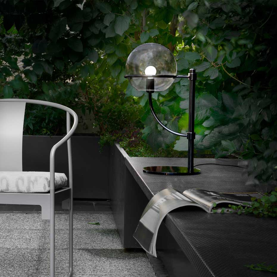 Lyndon 283 Bordslampa Lacquered Black