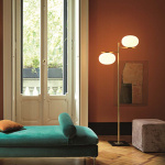 Alba 383 Golvlampa Satin Brass/Polished Opaline Alba 383 Golvlampa Satin Brass/Polished Opaline