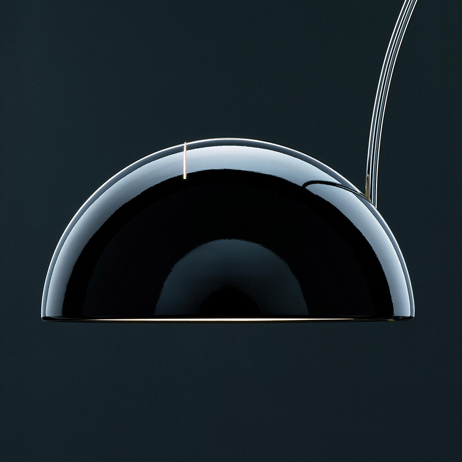 Coupé 3320/R Golvlampa Lacquered Black