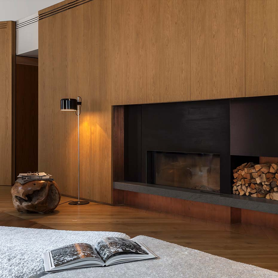 Coupé 3321 Golvlampa Lacquered Black