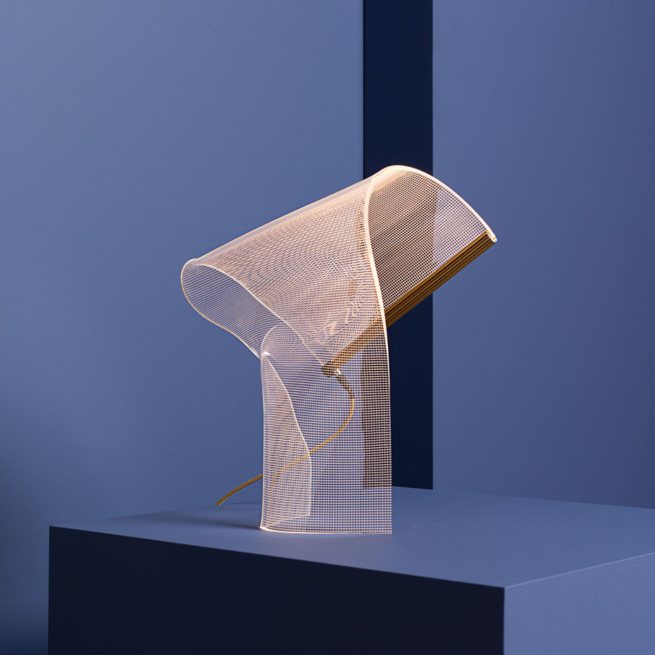 Gweilo Song Bordslampa Silver Anodised