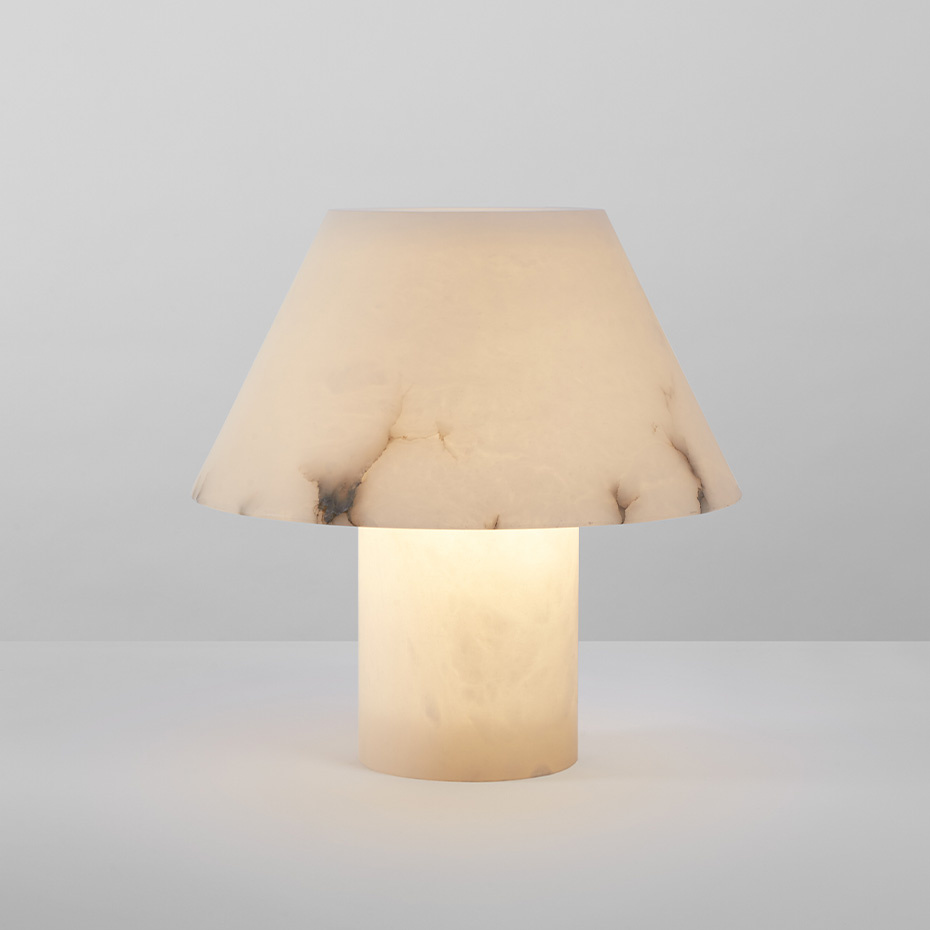 Petra M ME Bordslampa Alabaster