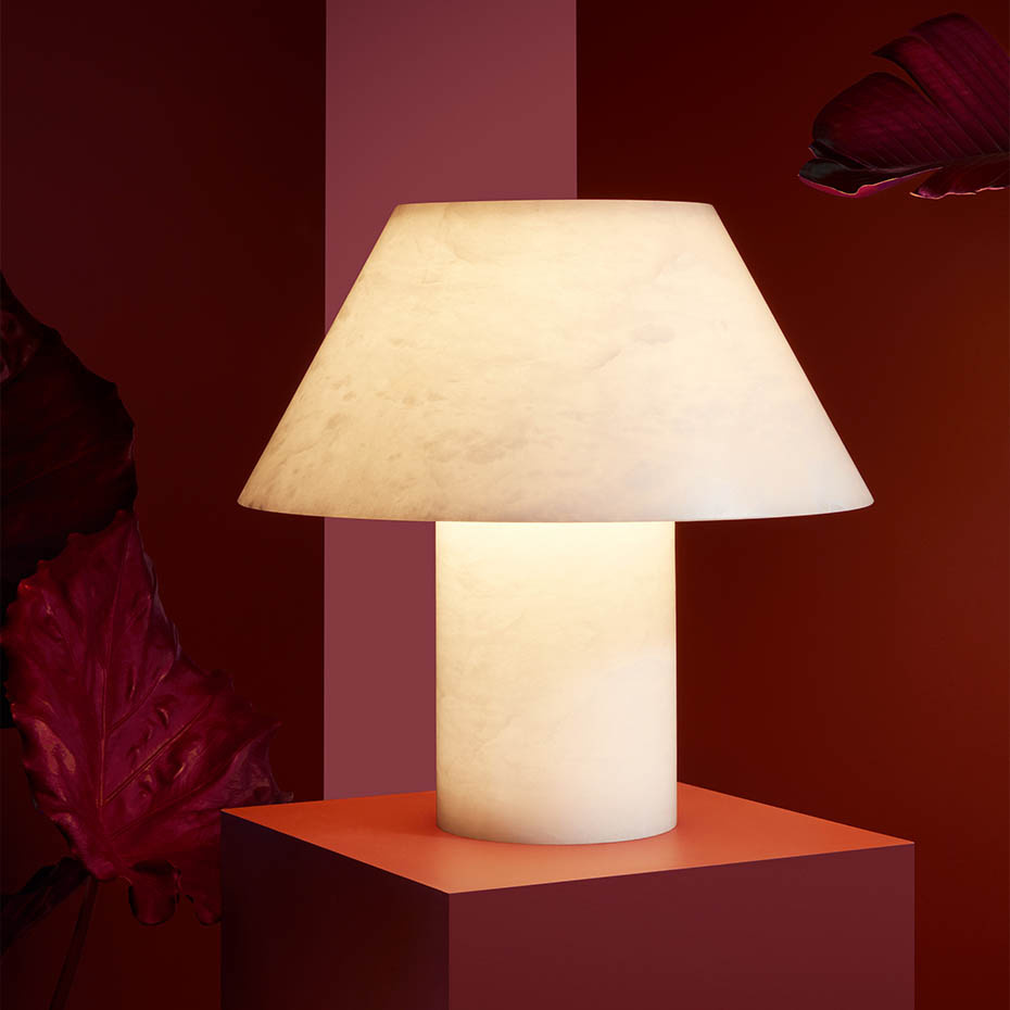 Petra M GR Bordslampa Alabaster