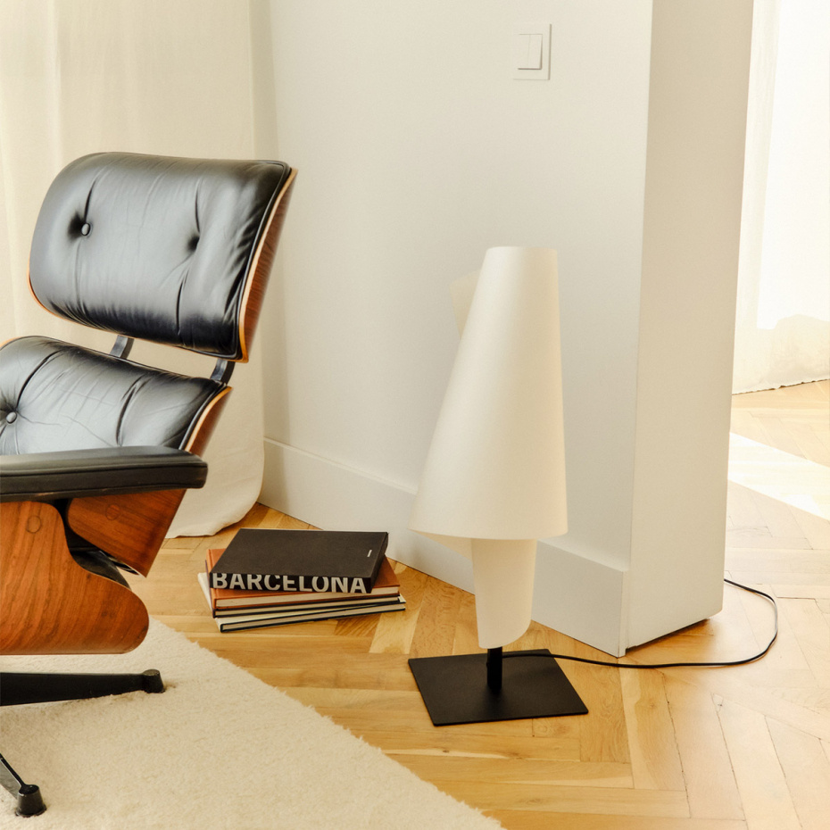 Talla 3 Bordslampa PVC Paper/Black