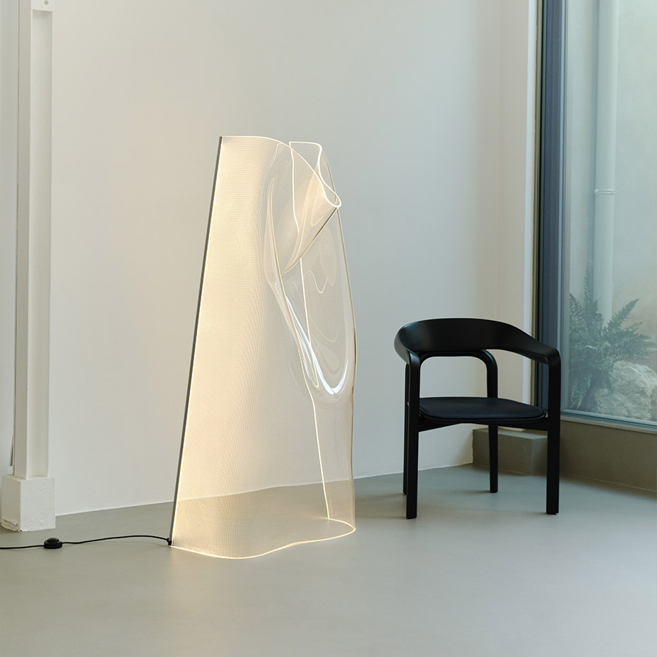 Gweilo Han GR Golvlampa Golden Anodised