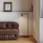 Lighto P Golvlampa Matt Black/Glossy Golden Lighto P Golvlampa Matt Black/Glossy Golden