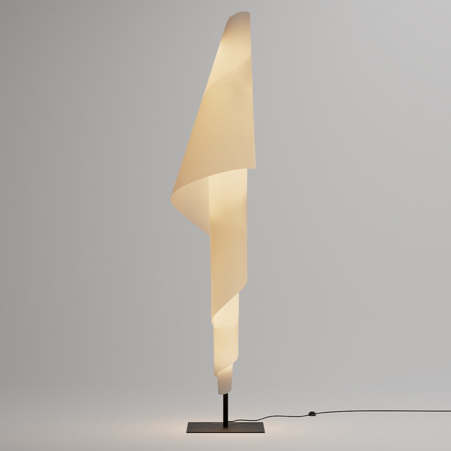 Alta Costura Golvlampa PVC Paper/Black