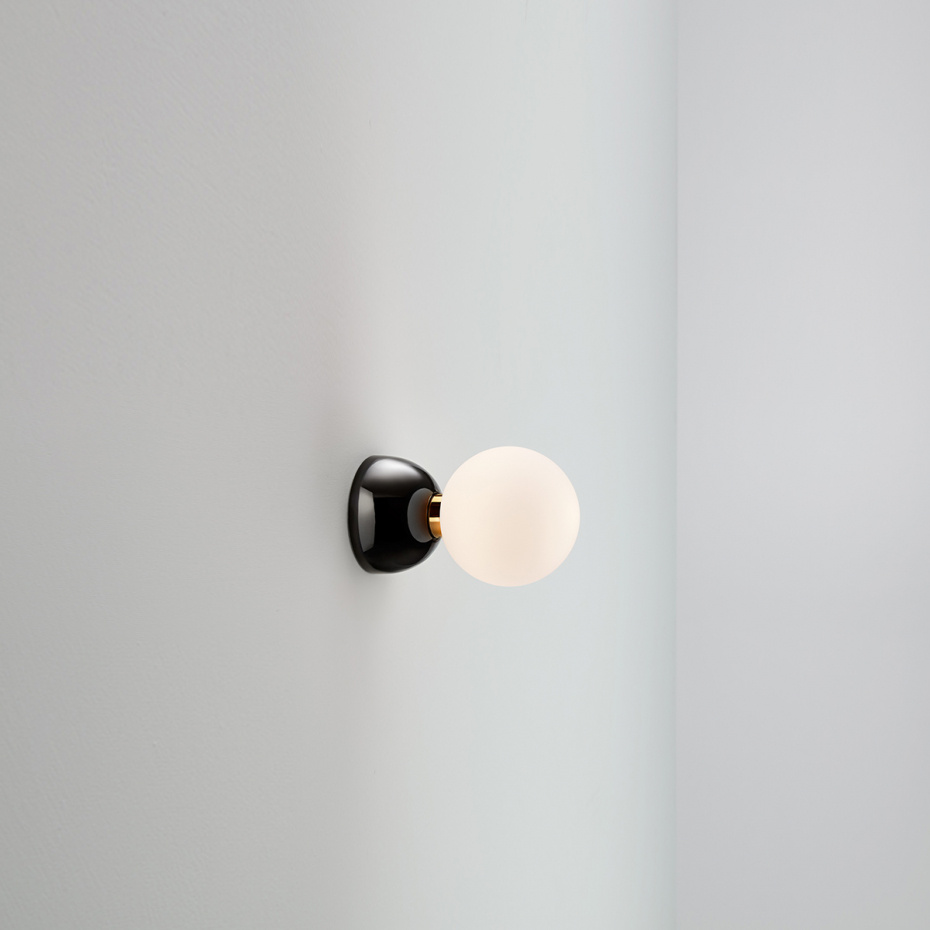 Aballs A II PE Vägglampa/Taklampa Black