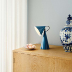 Pose Portable LED Bordslampa Baby Blue Pose Portable LED Bordslampa Baby Blue