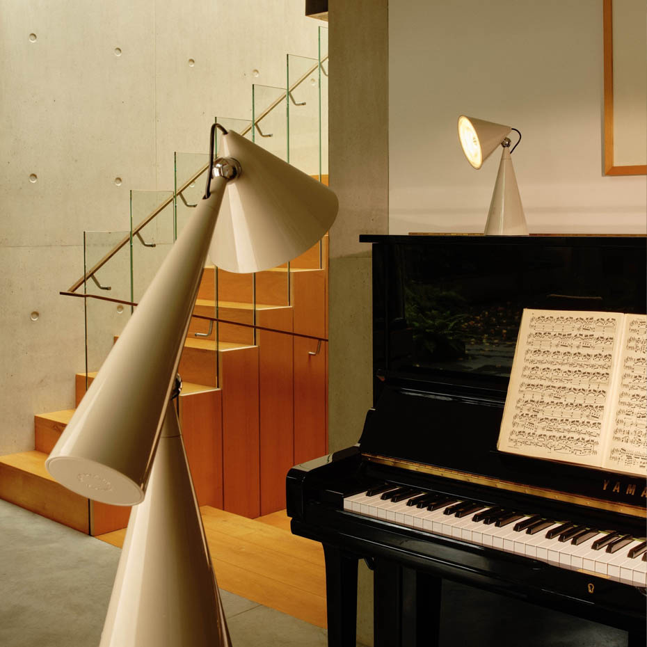 Pose Portable LED Bordslampa Putty