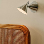 Pose Surface LED Vägglampa Silver Pose Surface LED Vägglampa Silver