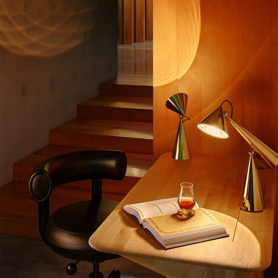 Pose LED Bordslampa Gold