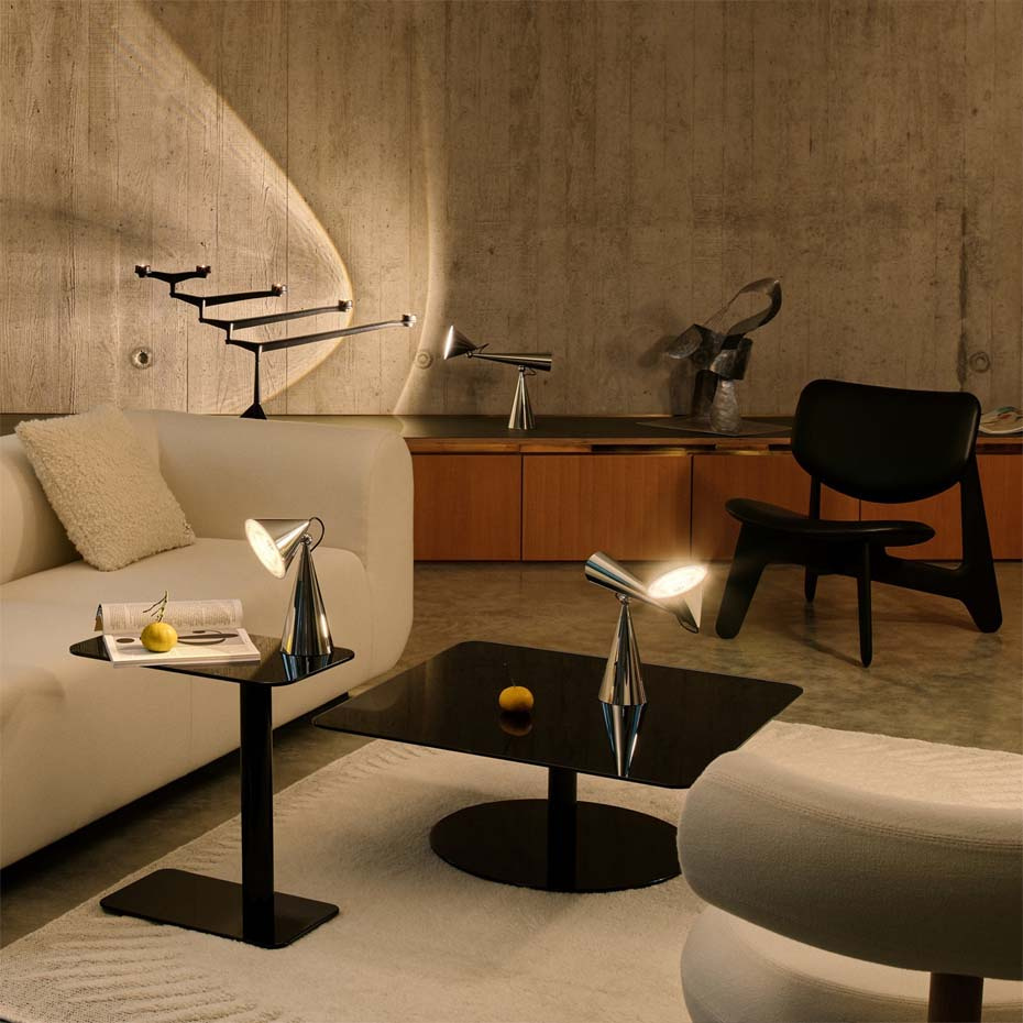 Pose LED Bordslampa Silver