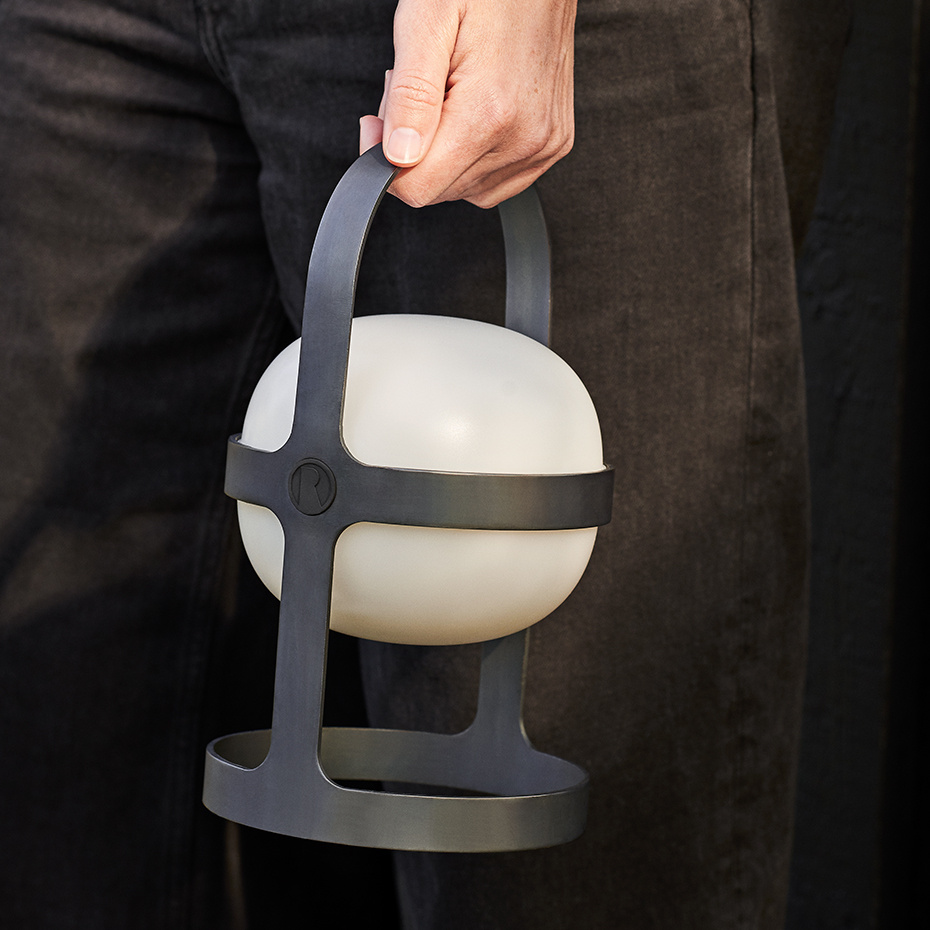 Soft Spot Solar Bordslampa H34cm Black