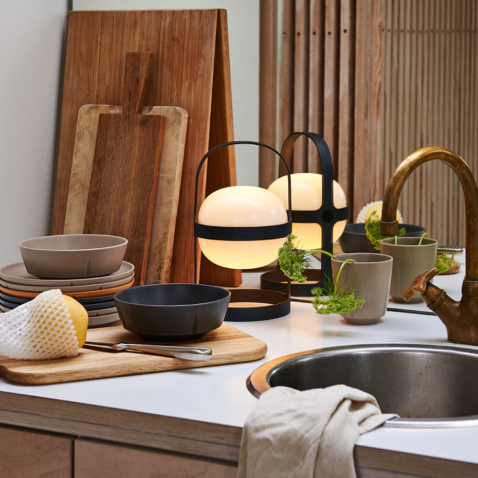 Soft Spot Solar Bordslampa H34cm Black