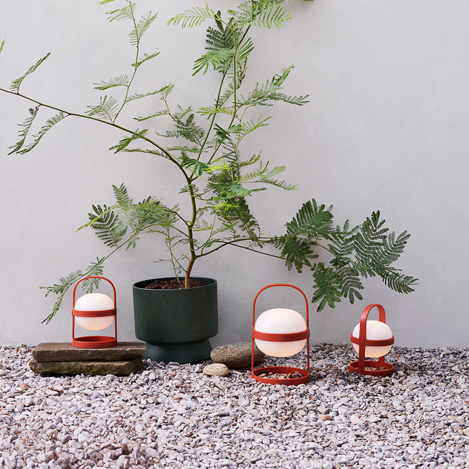 Soft Spot Solar Circular Bordslampa H25cm Terracotta