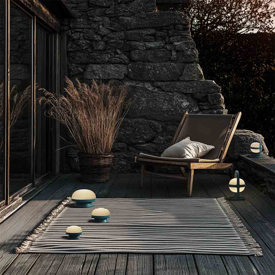 Soft Spot Solar Circular Bordslampa H25cm Forest Green