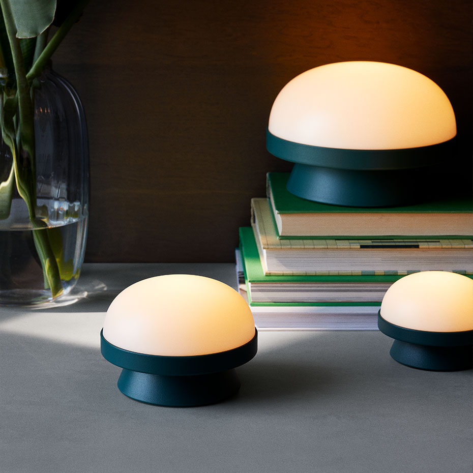 Soft Spot Solar Dots Bordslampa Ø14.5cm Forest Green