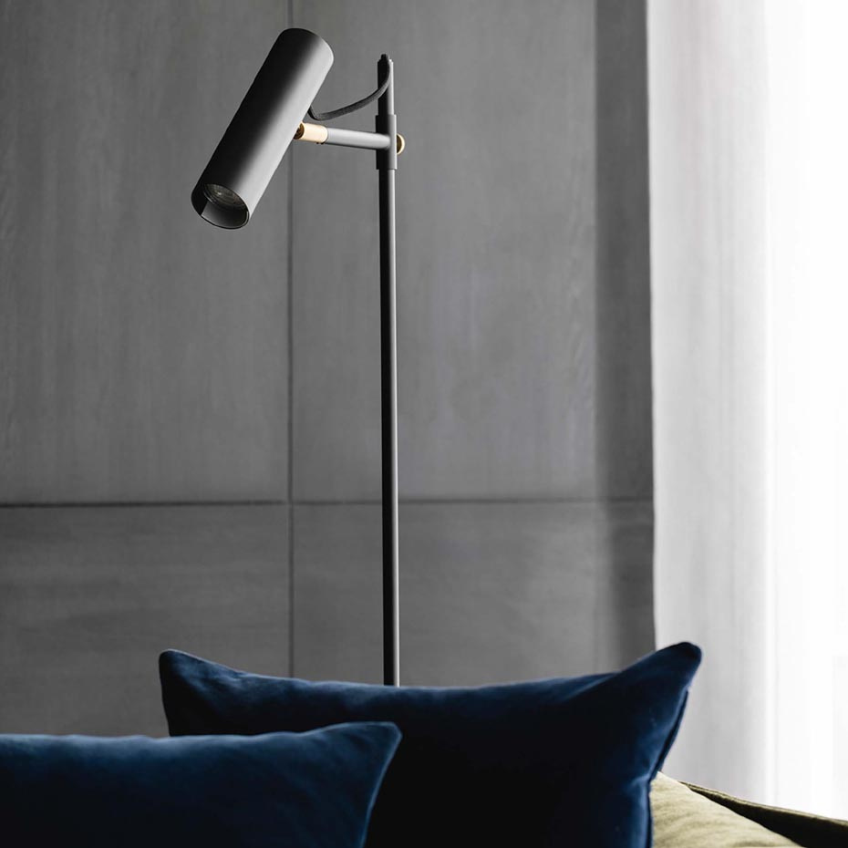 Nomad Golvlampa Black