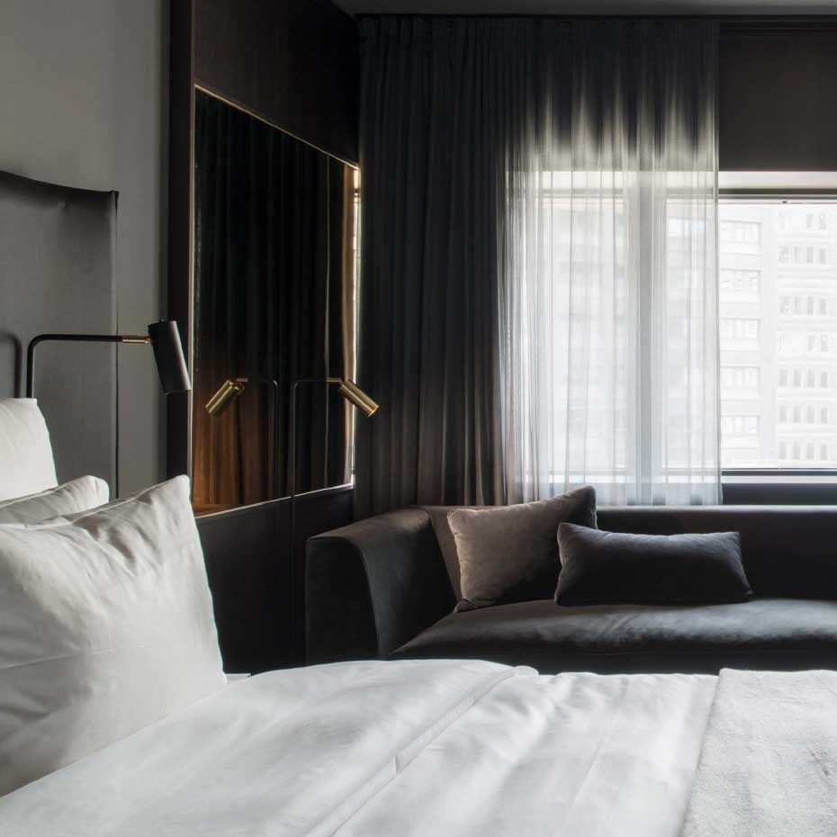 Lektor Golvlampa Steel