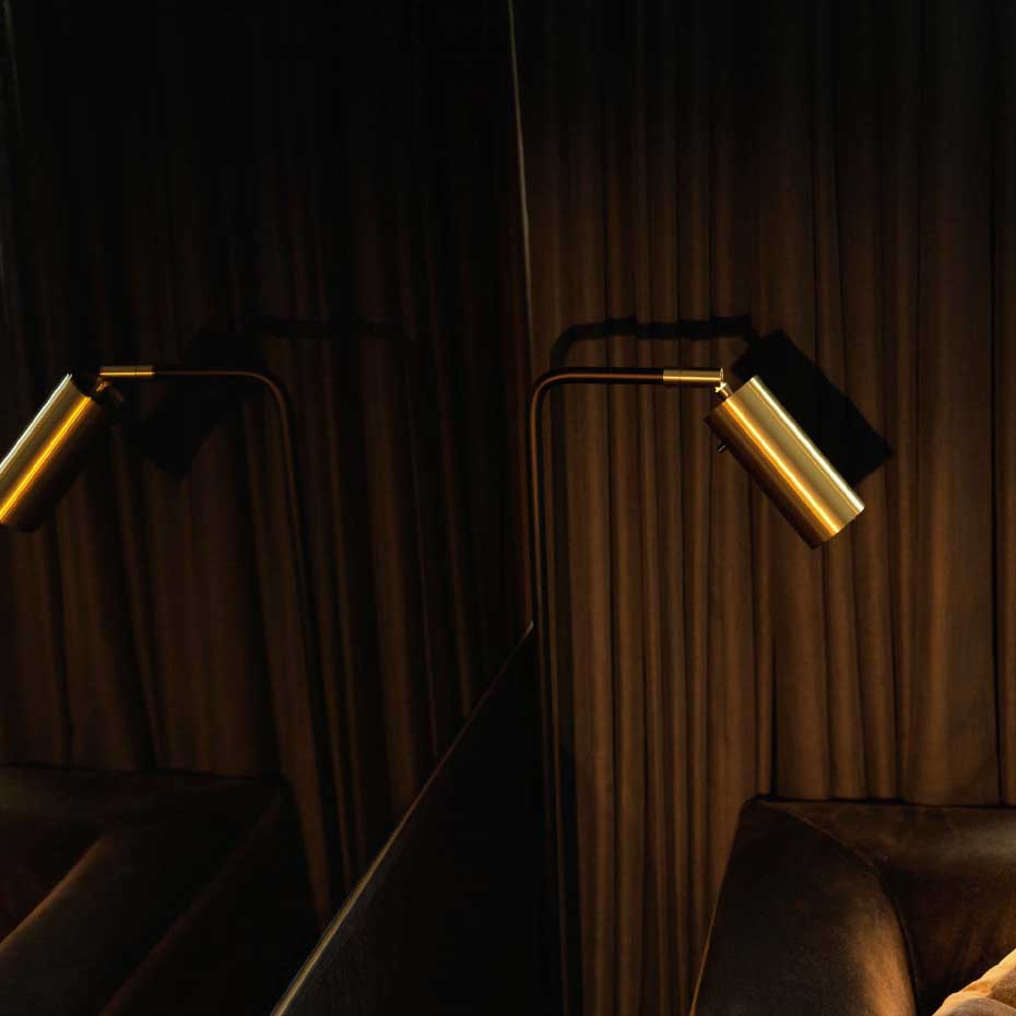 Lektor Golvlampa Steel