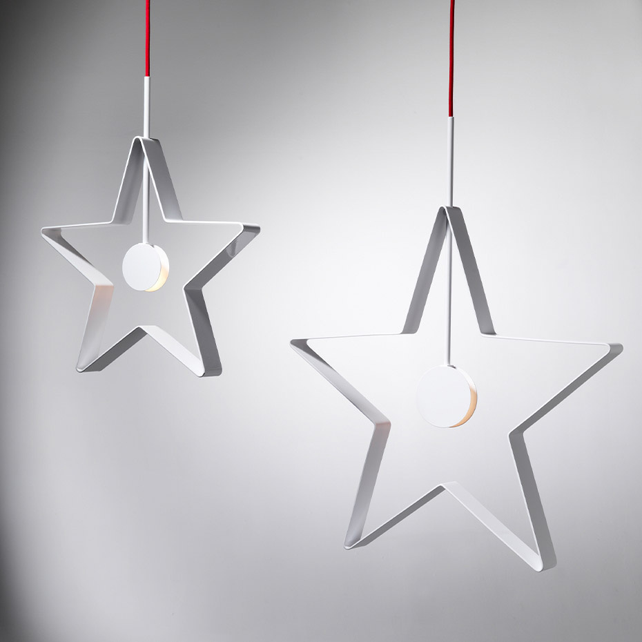 Spica Stjärna 40cm Vit/Röd Sladd