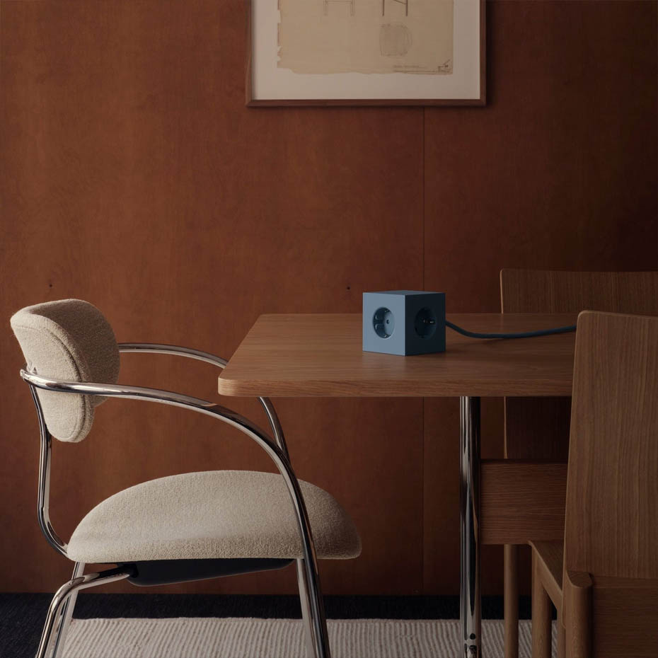 Square 1 Grenuttag Dual USB-C 30W & Magnet 1,8m Shark Blue