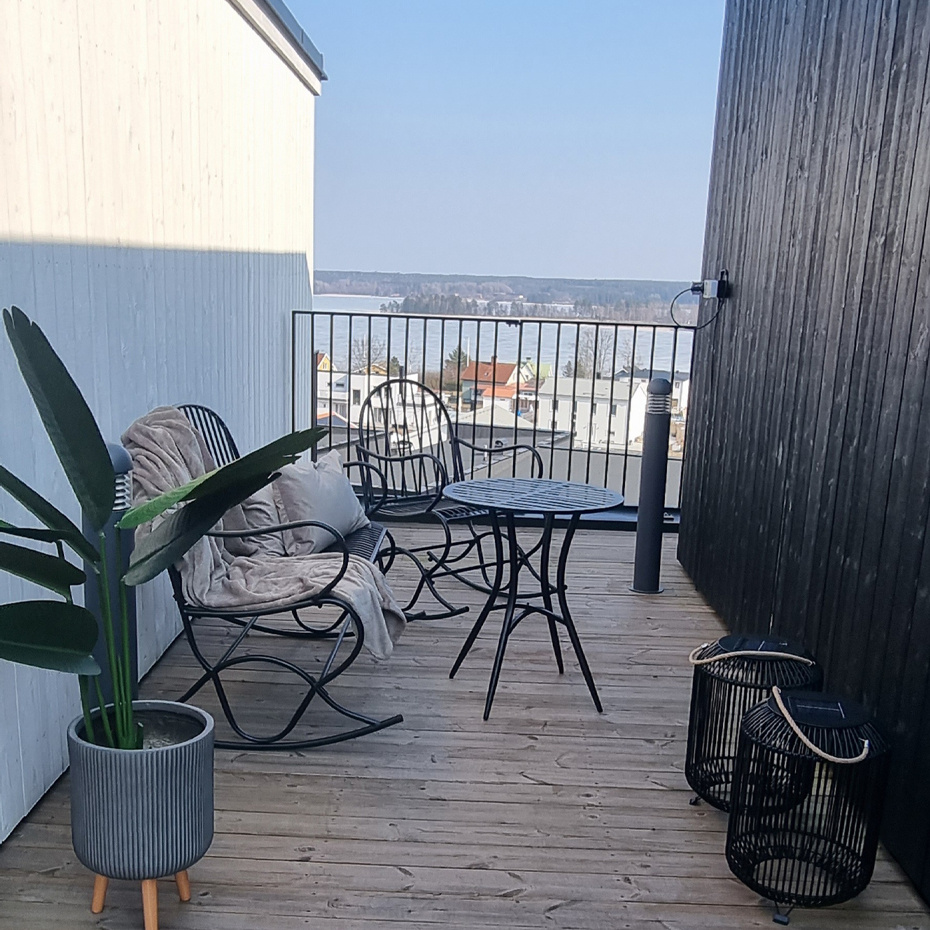 Sunlight Solcellslampa Ø34cm Svart