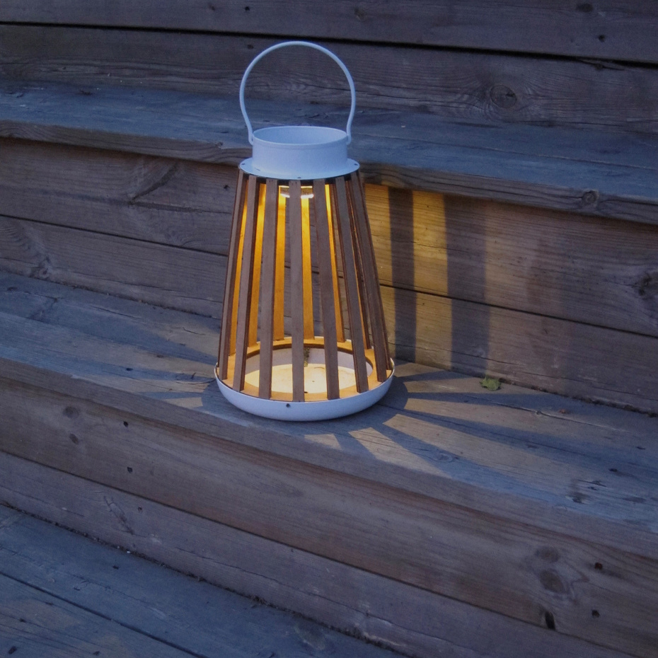 Catania Solcellslampa Vit/Trä