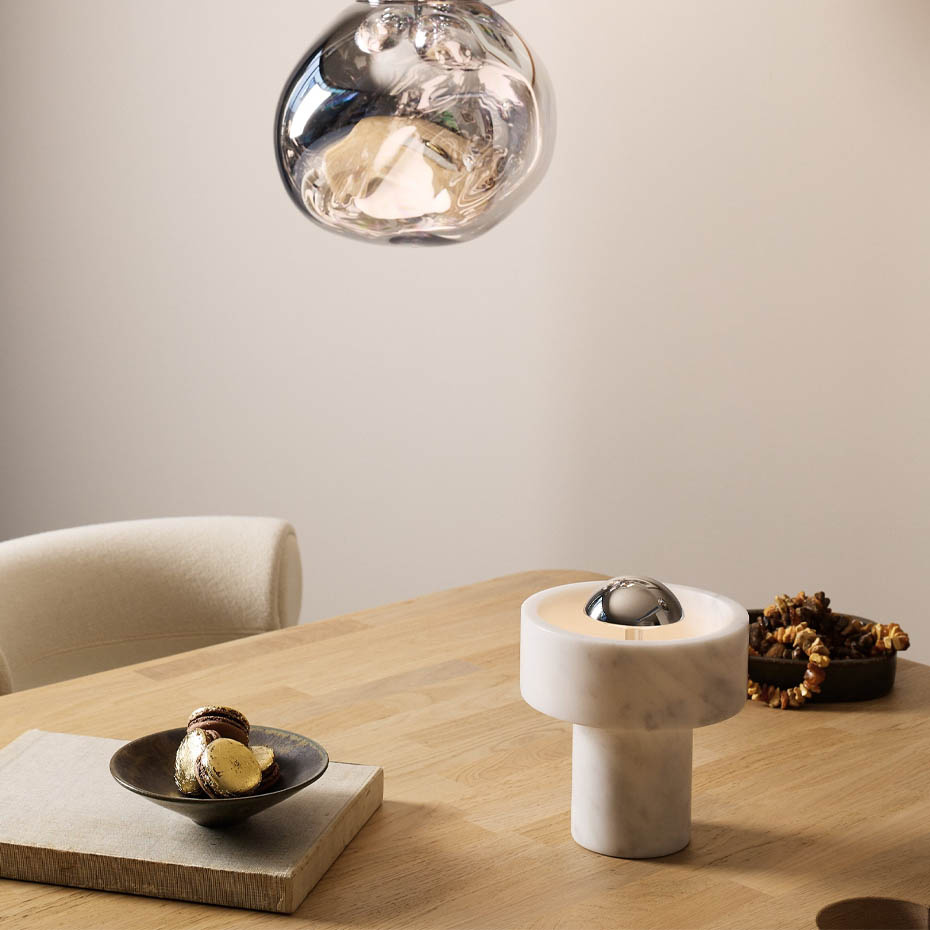 Stone Portable LED Bordslampa Silver