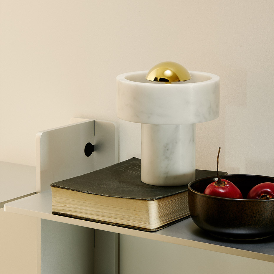 Stone Portable LED Bordslampa Gold