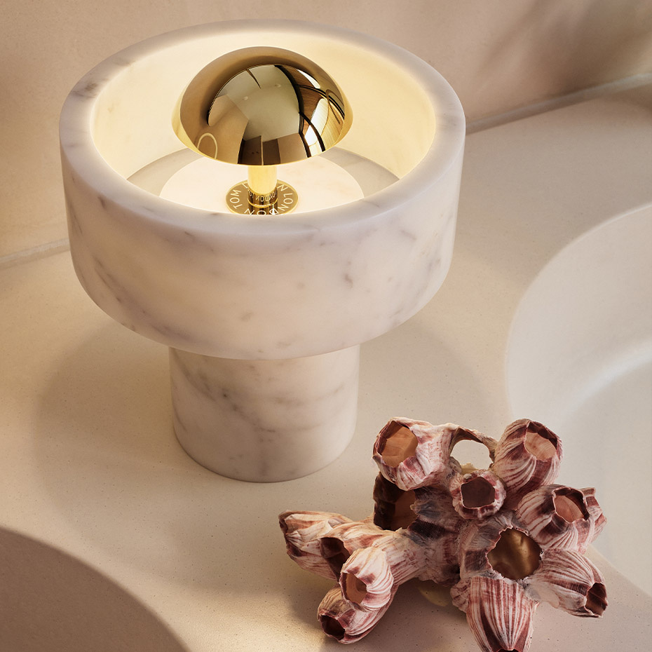 Stone Portable LED Bordslampa Gold