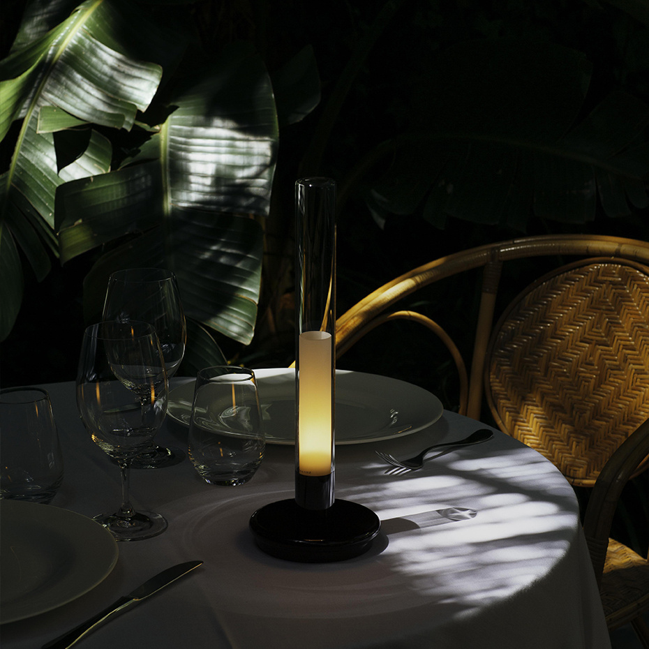 Sylvestrina Bordslampa 7-14h Glossy Black