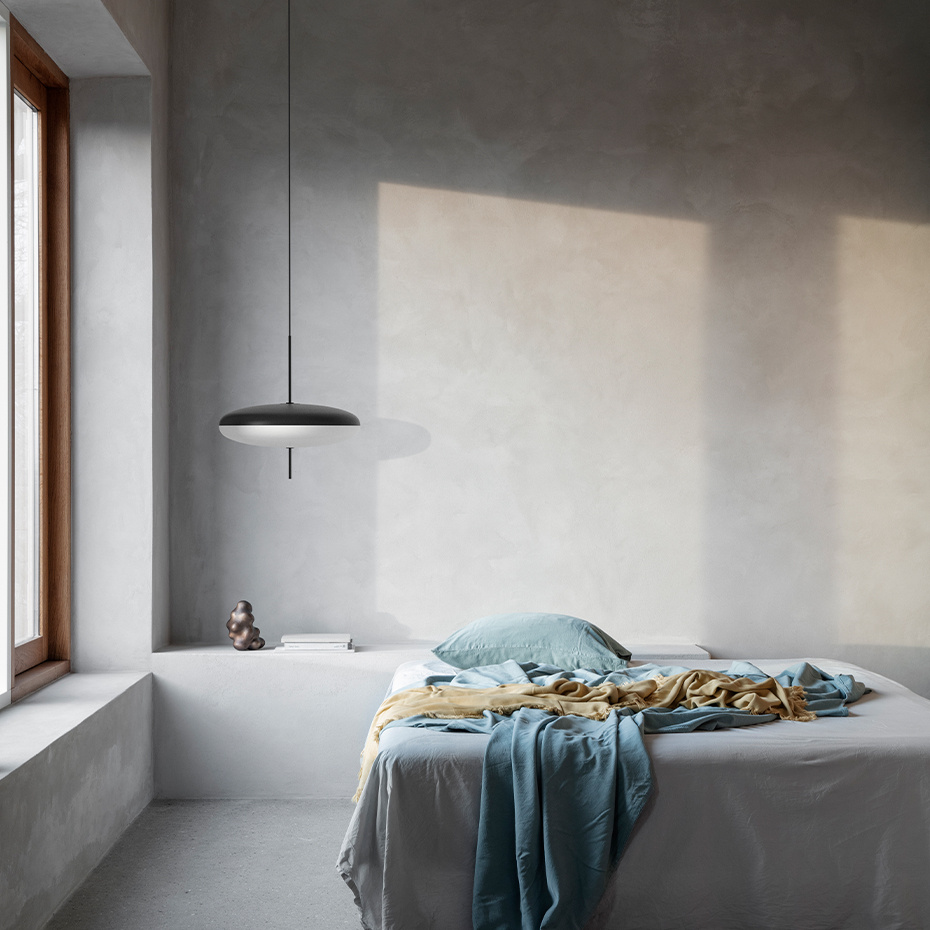 Model 2065 Pendel Black/White/Black