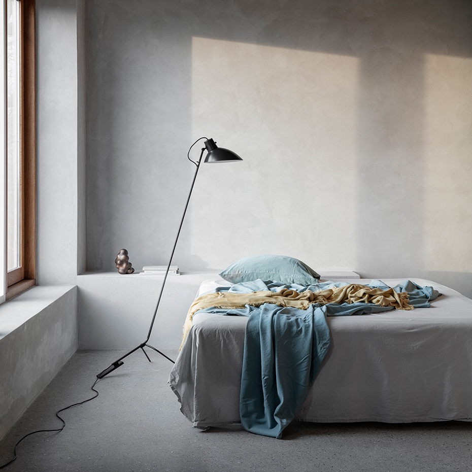 VV Cinquanta Golvlampa Brass/White