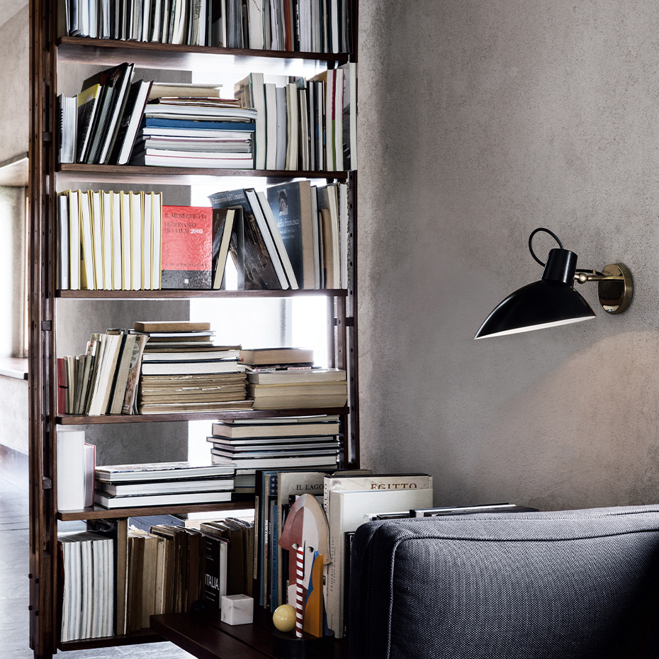 VV Cinquanta SW Vägglampa Brass/White