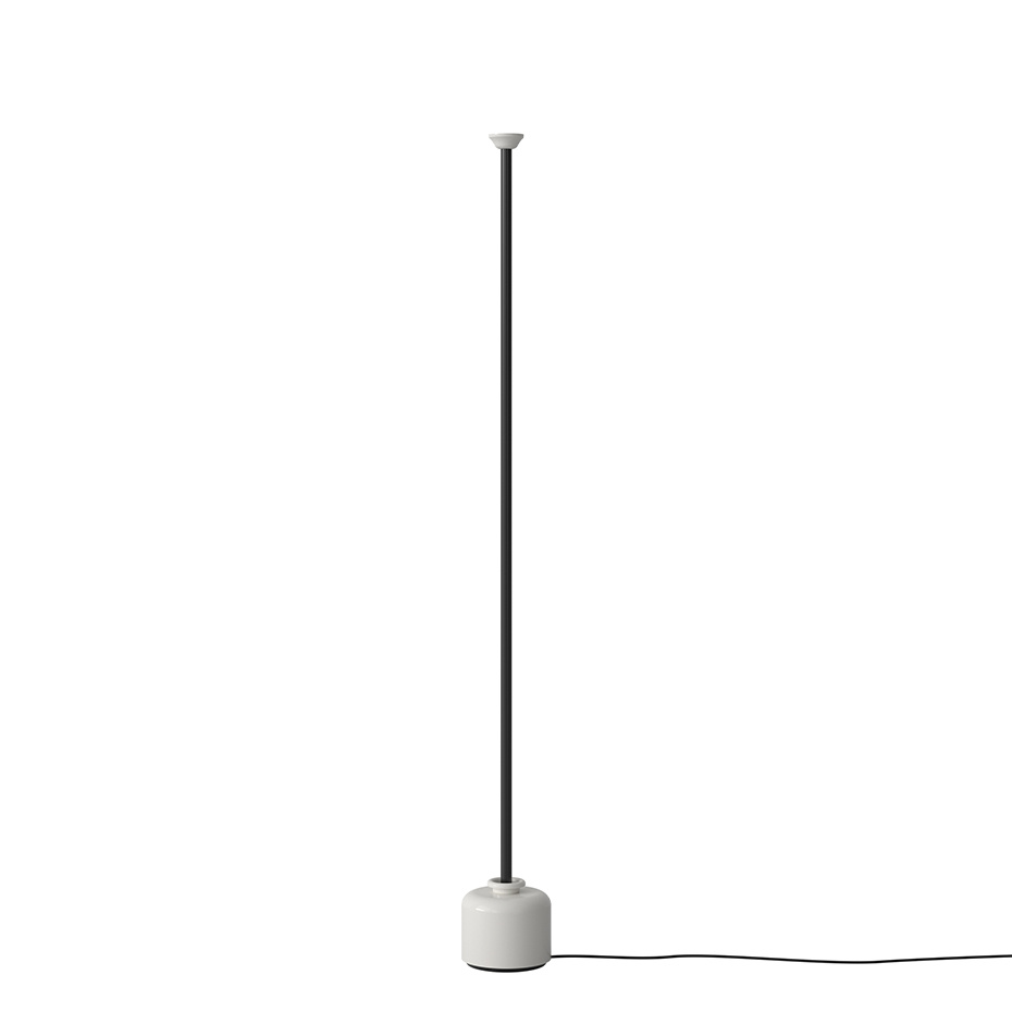 Model 1095-2 Golvlampa 185cm Black/White