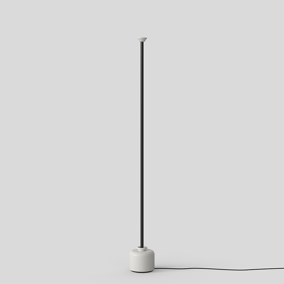 Model 1095-2 Golvlampa 185cm Black/White