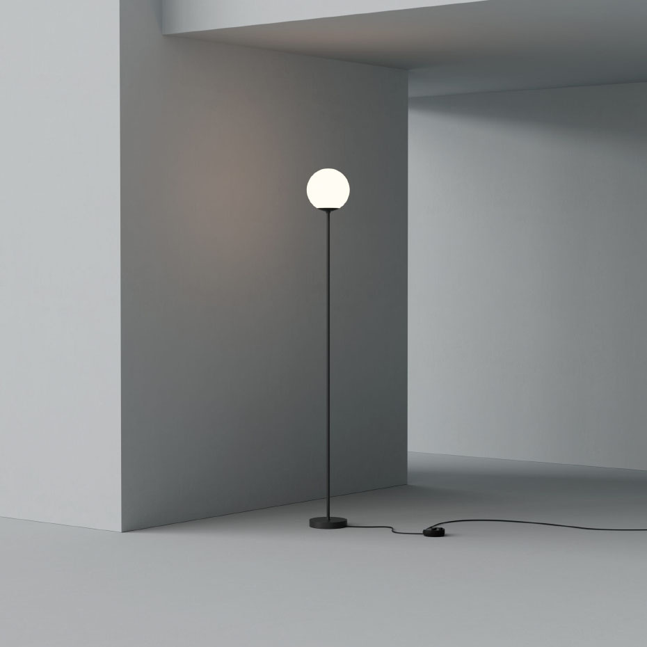 Model 1081 Golvlampa 182cm Opal Glass/Black