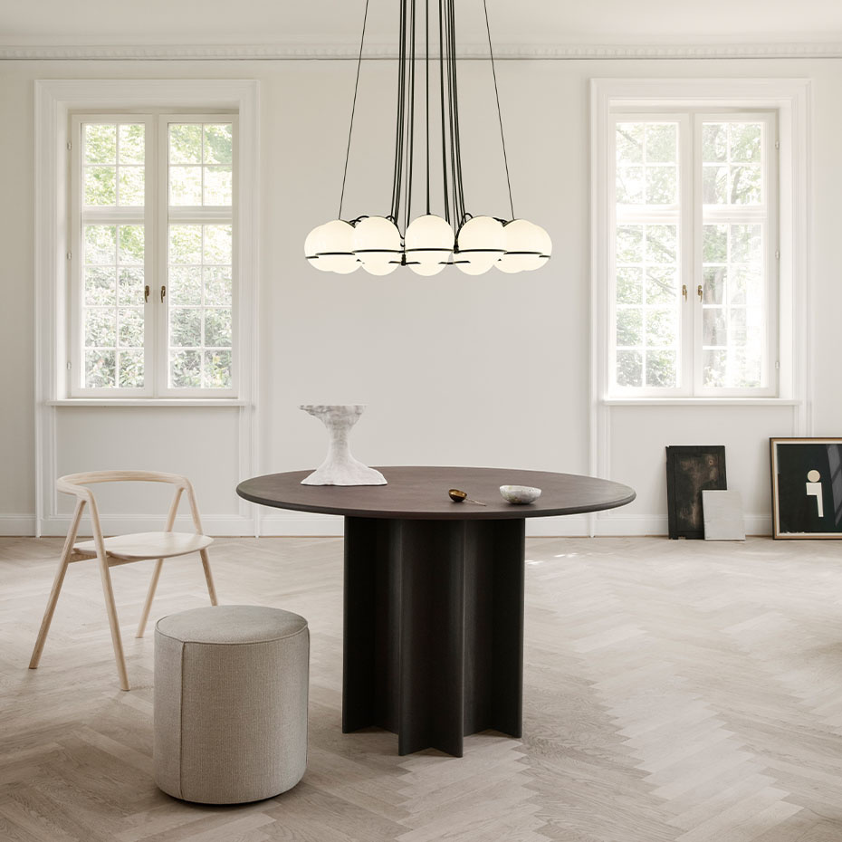 Model 2109/12/14 Ljuskrona Opal Glass/Black