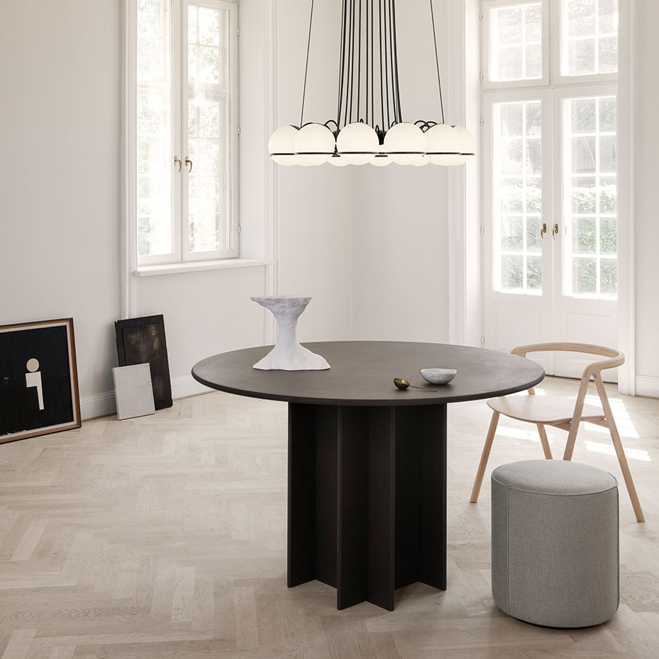 Model 2109/12/14 Ljuskrona Opal Glass/Black