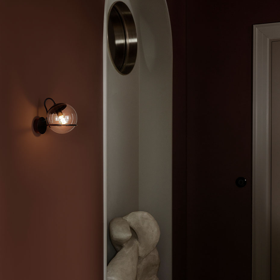 Model 237/1 Vägglampa Transparent Glass/Black