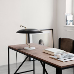 Model 537 Bordslampa Brass/White Model 537 Bordslampa Brass/White