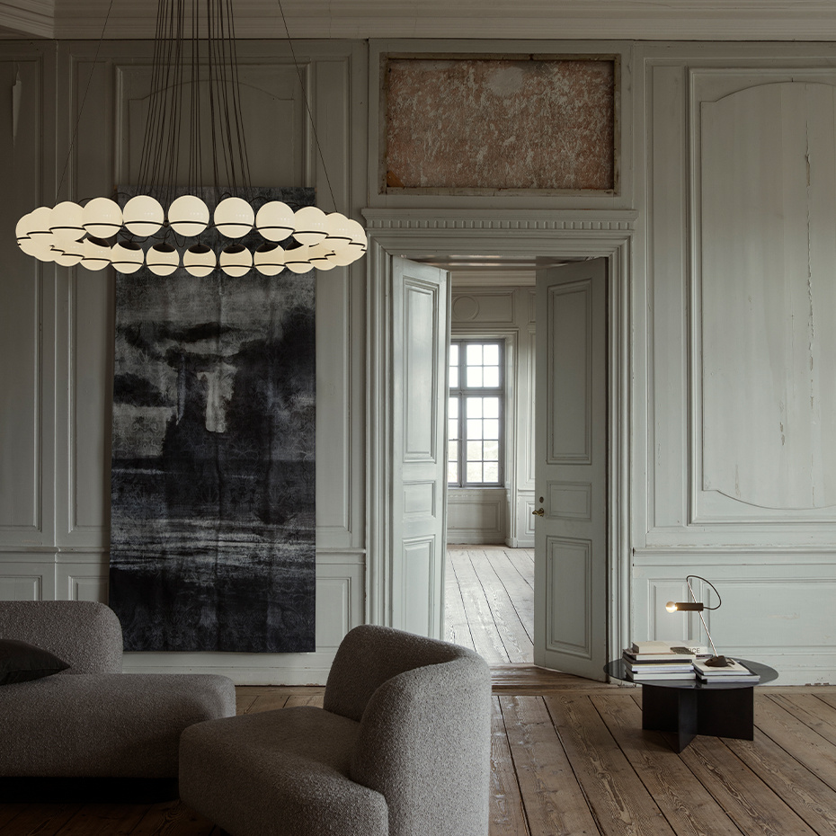 Model 566 Bordslampa Polished