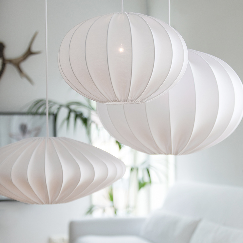 Boll 40 Oval Pendel Vit