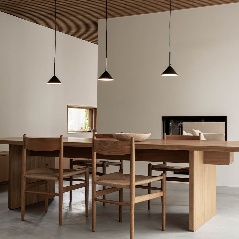 Kuro 17 Pendel Matt Black