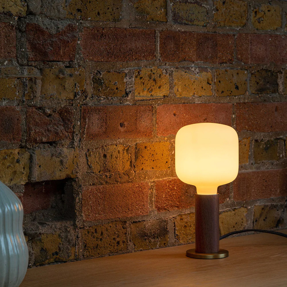 Oblo LED Bulb 6W (=45W) 2700K E27 Matte Porcelain