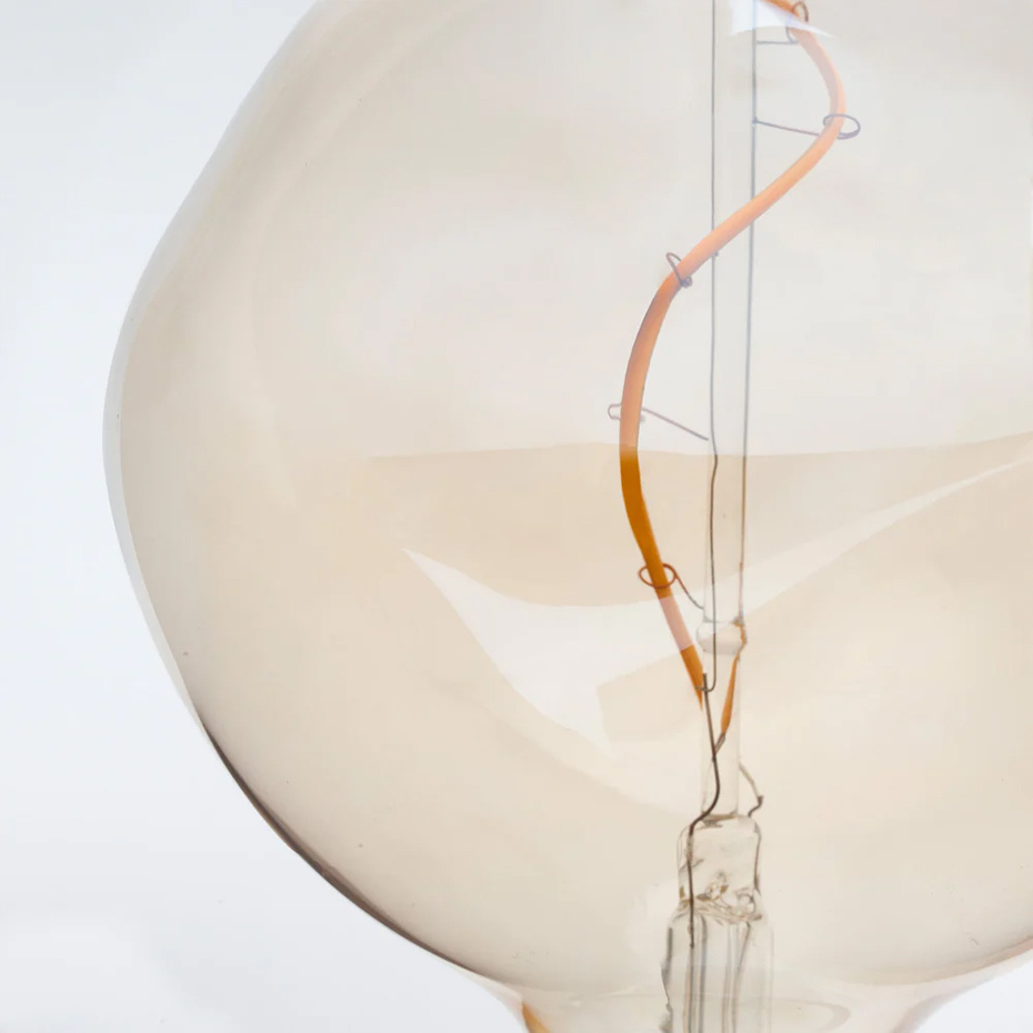 Voronoi I LED Bulb 2W (=12W) 2200K E27 Tinted